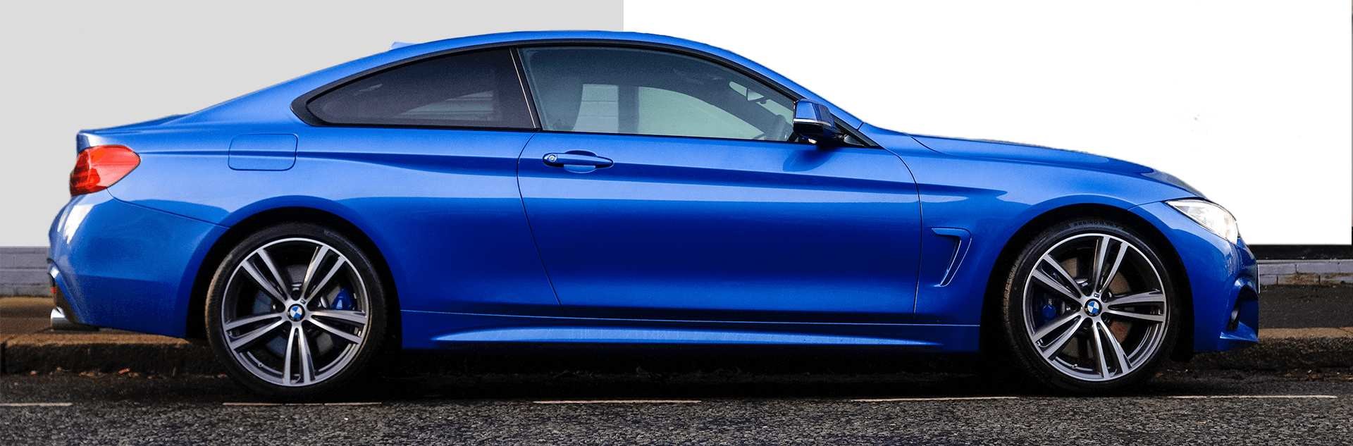 Coupe BMW w kolorze blue imperial